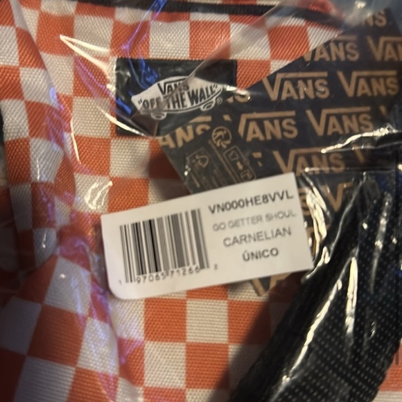 Vans - Picture 4 of 4